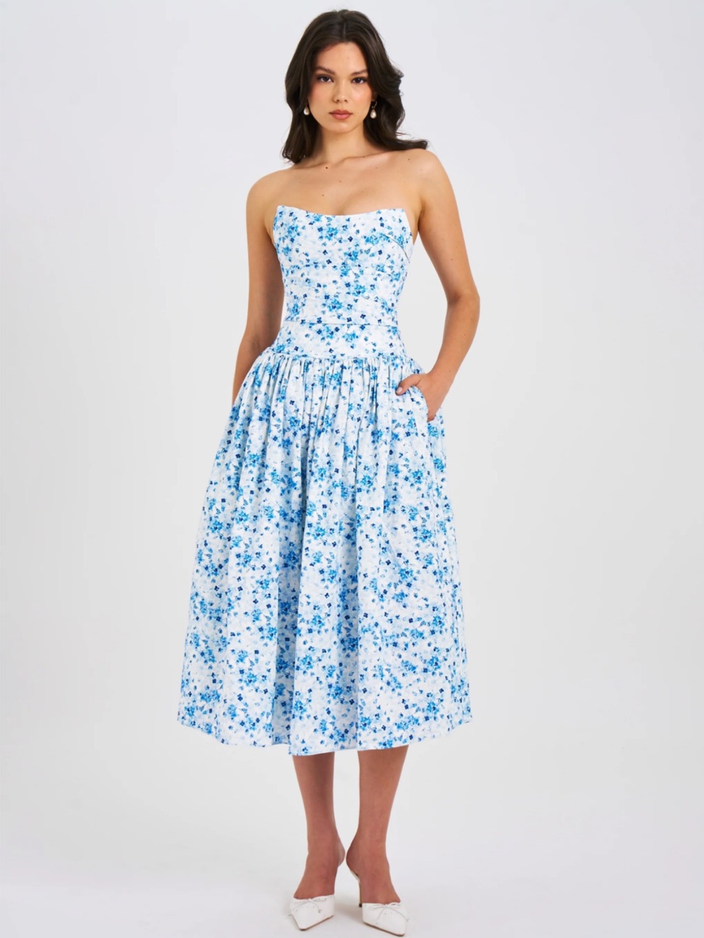 NWT Miss Circle Linen Strapless Blue Floral Midi Dress